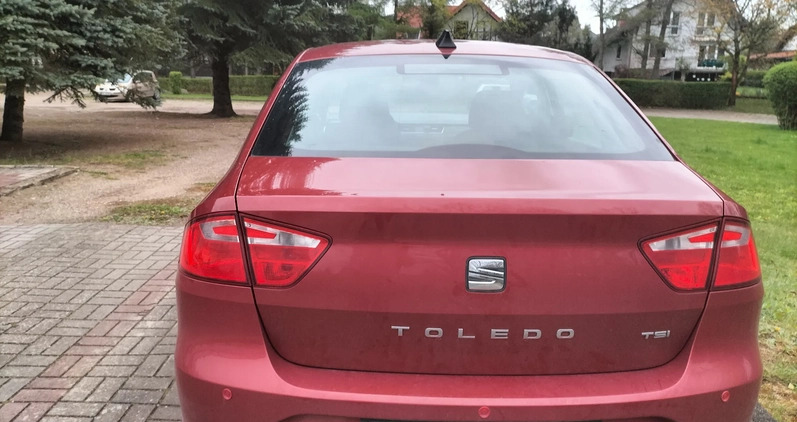 Seat Toledo cena 31000 przebieg: 126000, rok produkcji 2015 z Olsztyn małe 79